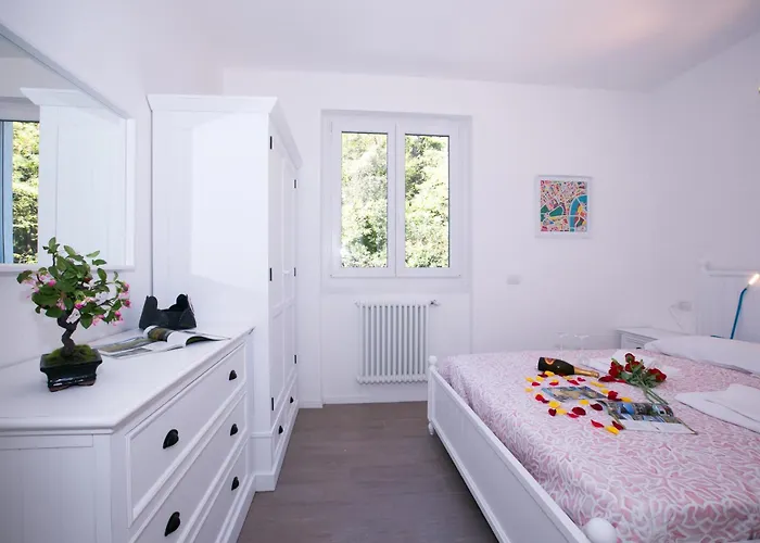 Casa Laura Apt. 6 * Menaggio